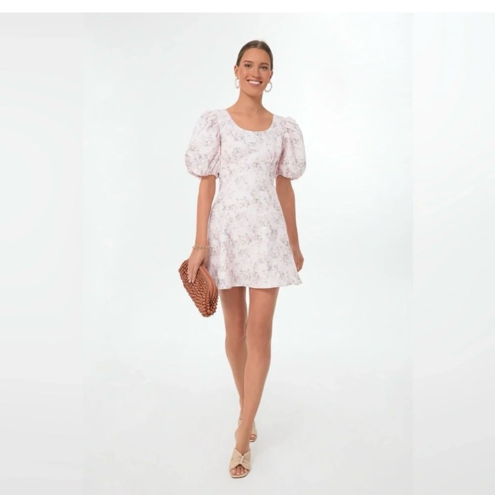 Elegant White Floral Dress